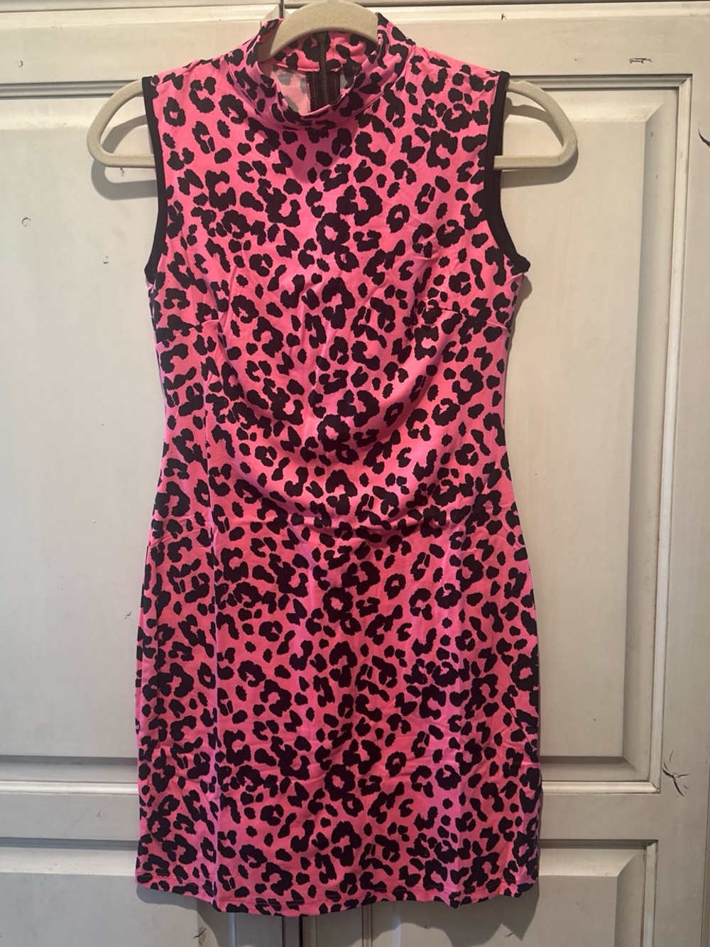 Sleeveless Pink Leopard Print Dress